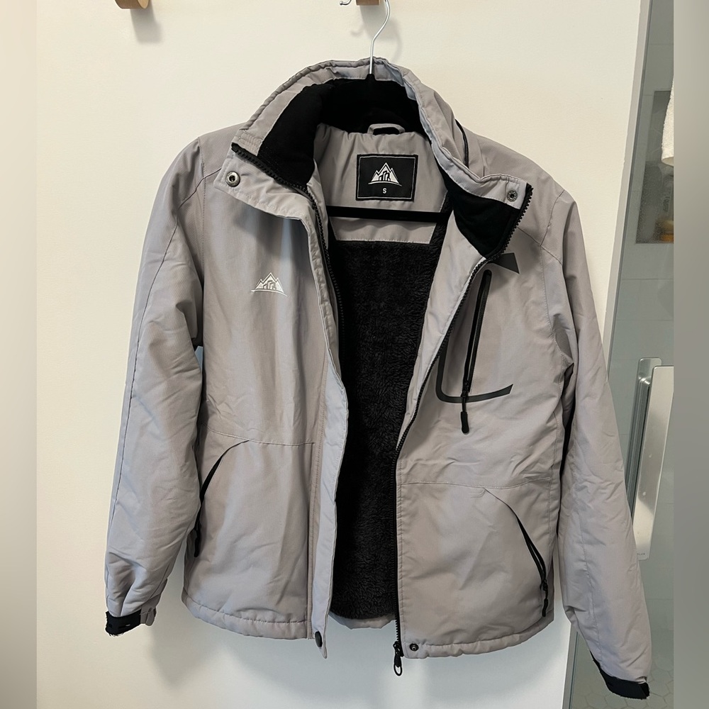 Waterproof Snowboarding/Ski Jacket - image 1